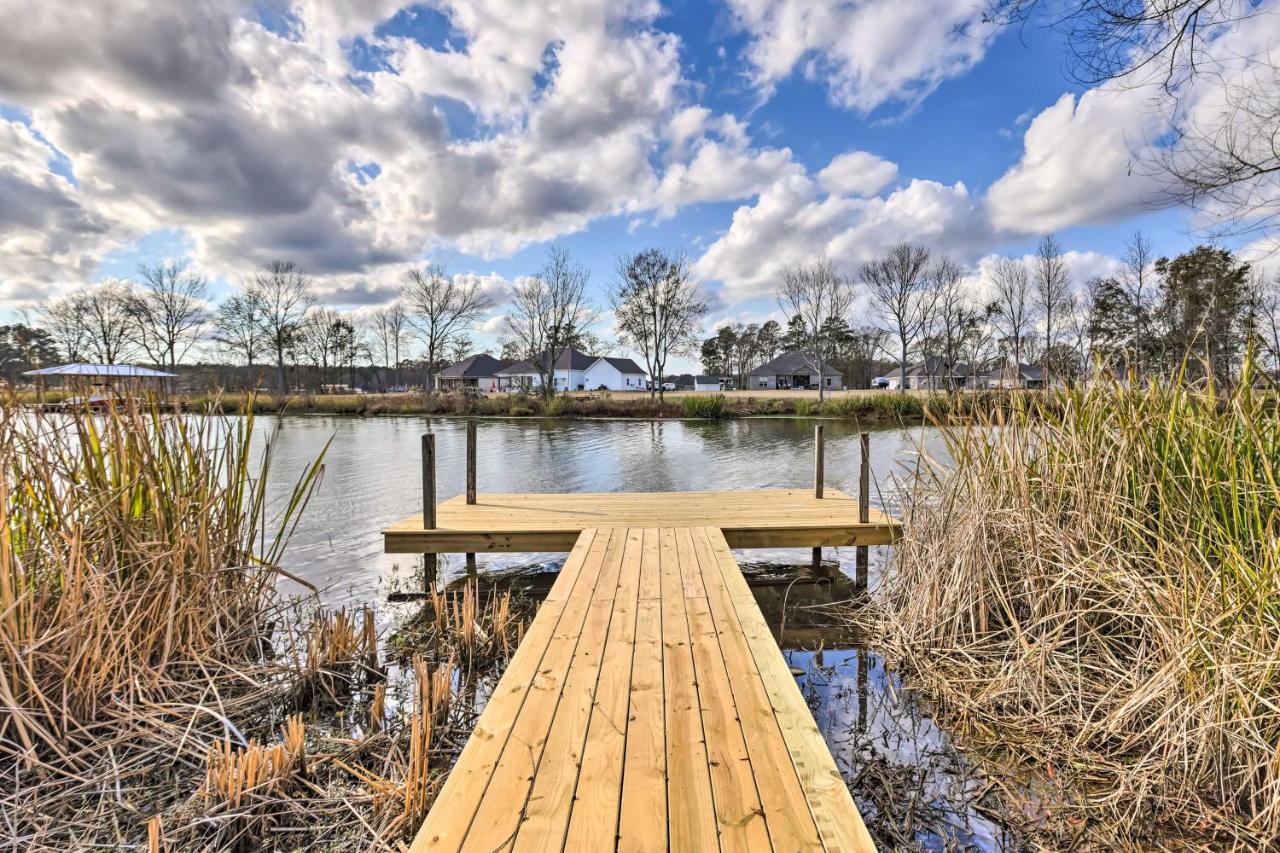 Lakefront Wetumpka Escape With Furnished Deck! Exterior photo